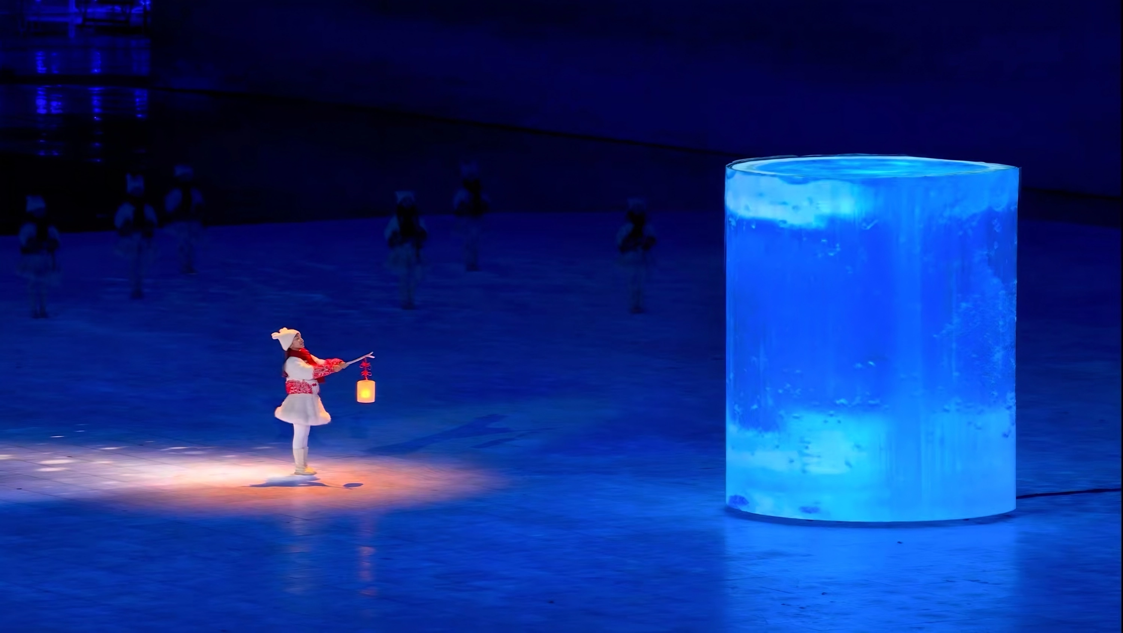 亚冬会开幕！超高清菁彩视听，带你浸享“尔滨”的浪漫